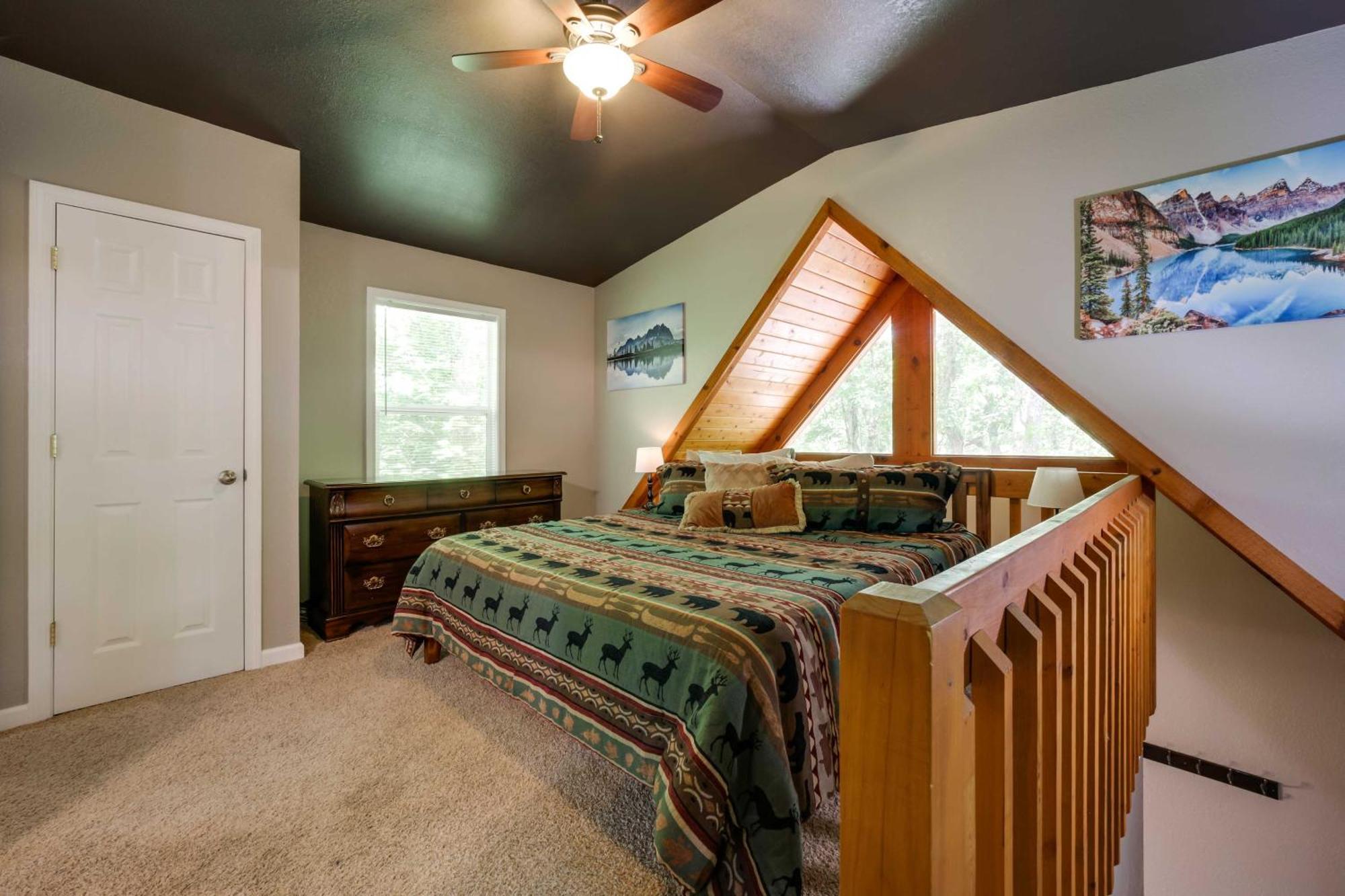 Cozy Whittier Cabin And Yard And Hot Tub, Pets Welcome Exterior foto